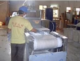 化工粉末微波干燥设备介绍坯体干燥的流程